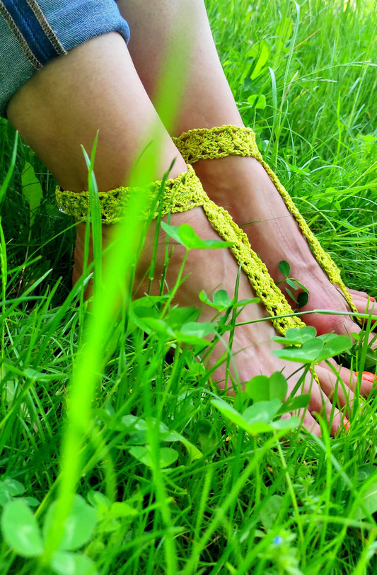 Green barefoot sandals Anklet bracelet Foot jewelry