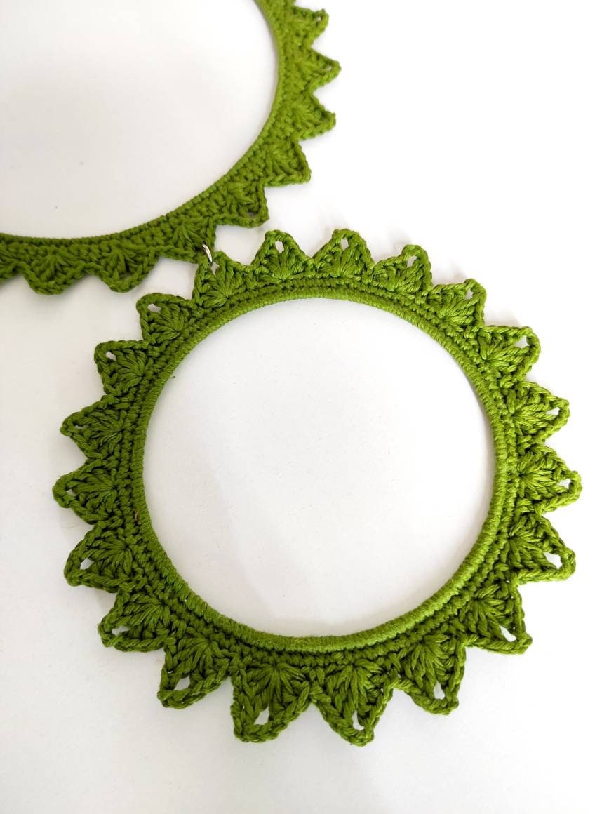 Green bib necklace Statement large circle pendant necklace