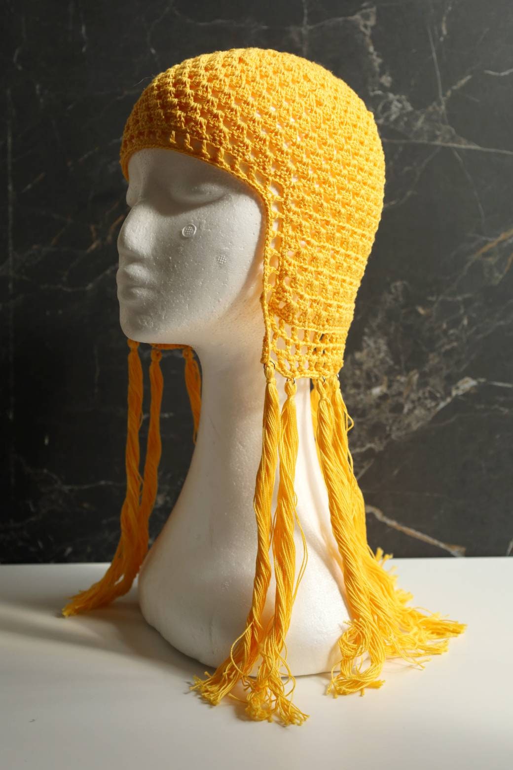 Yellow headdress with tassels for woman Yellow fake hair for shoulders